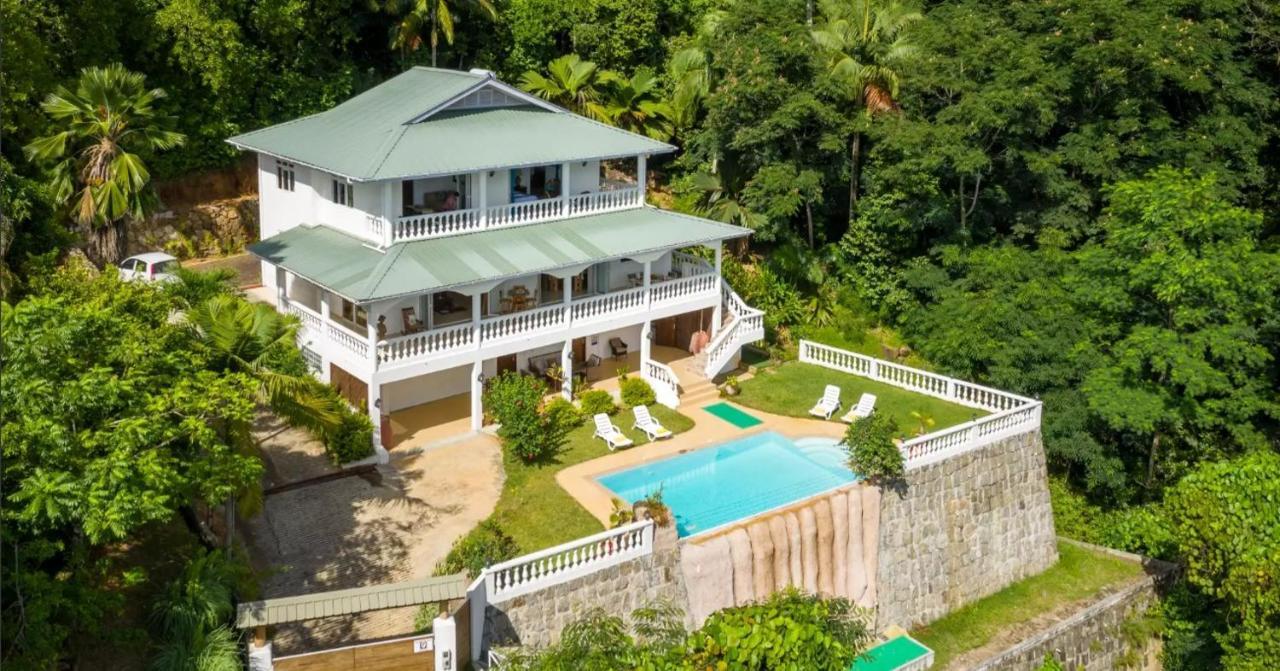 Villa Karibu オー・カップ エクステリア 写真