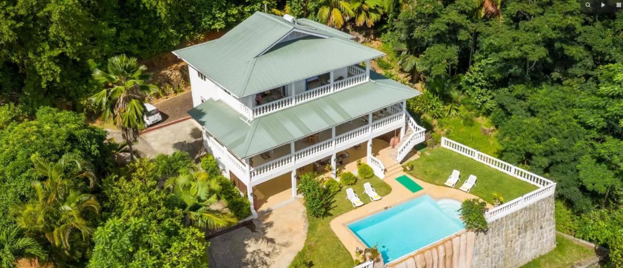 Villa Karibu オー・カップ エクステリア 写真