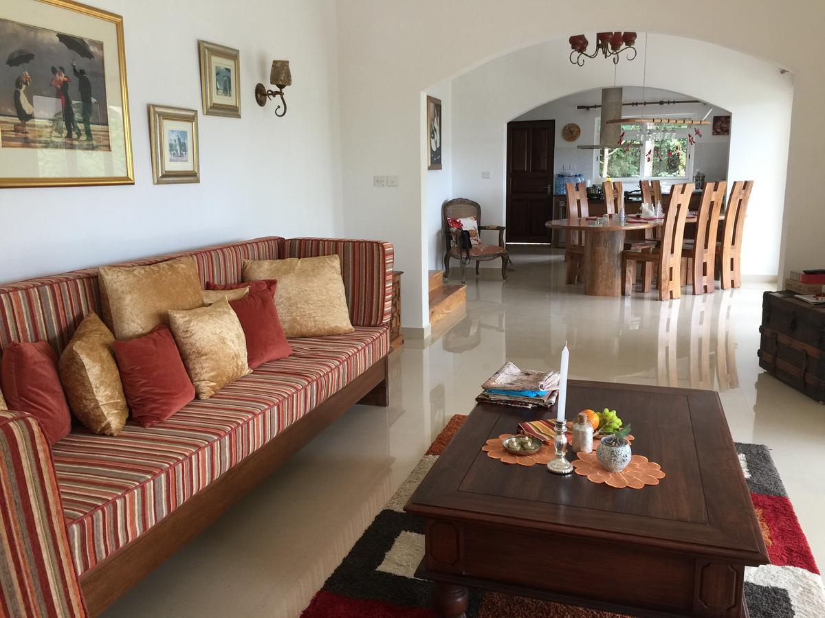 Villa Karibu オー・カップ エクステリア 写真